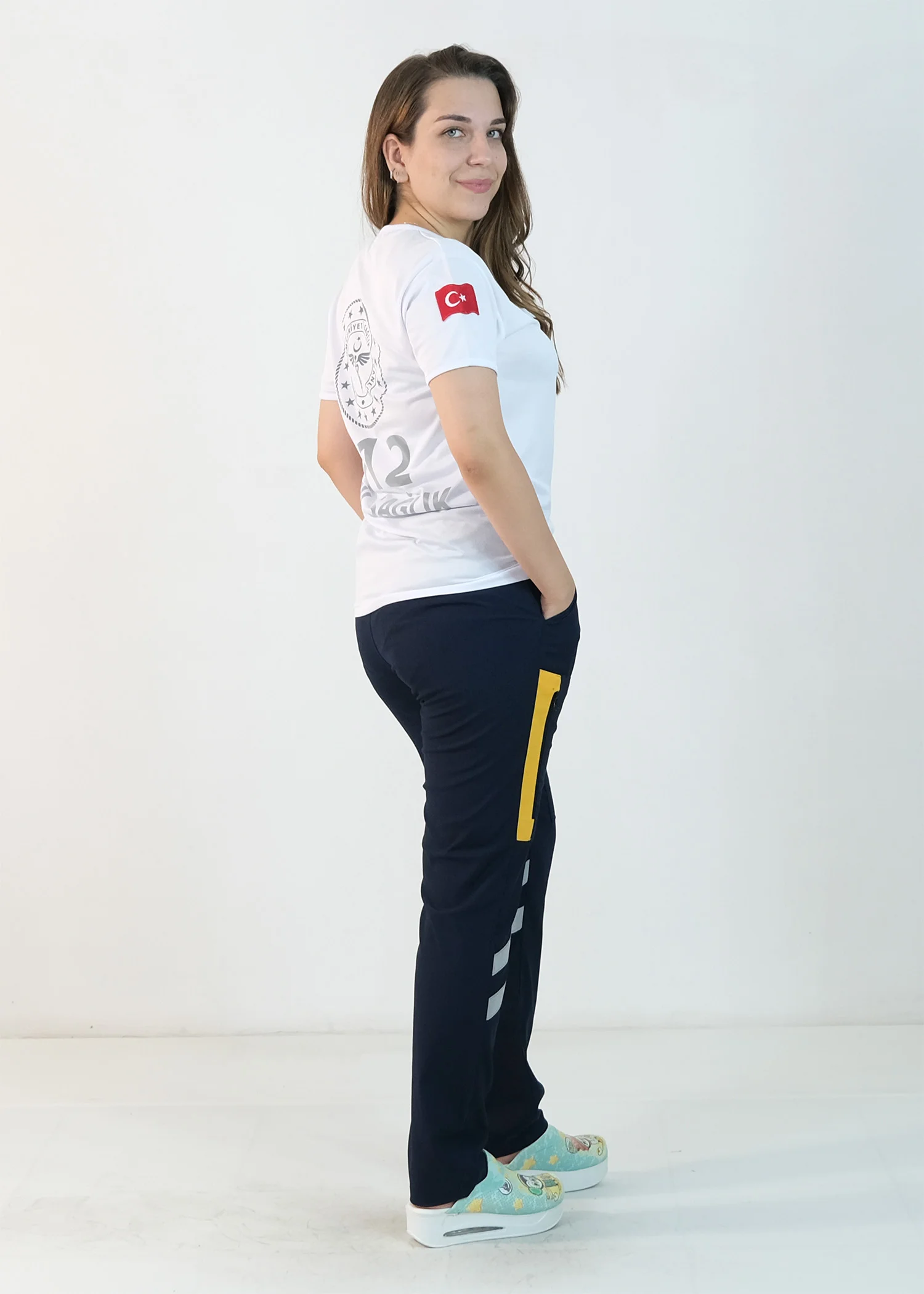 112 V Yaka Dry Touch Tişört