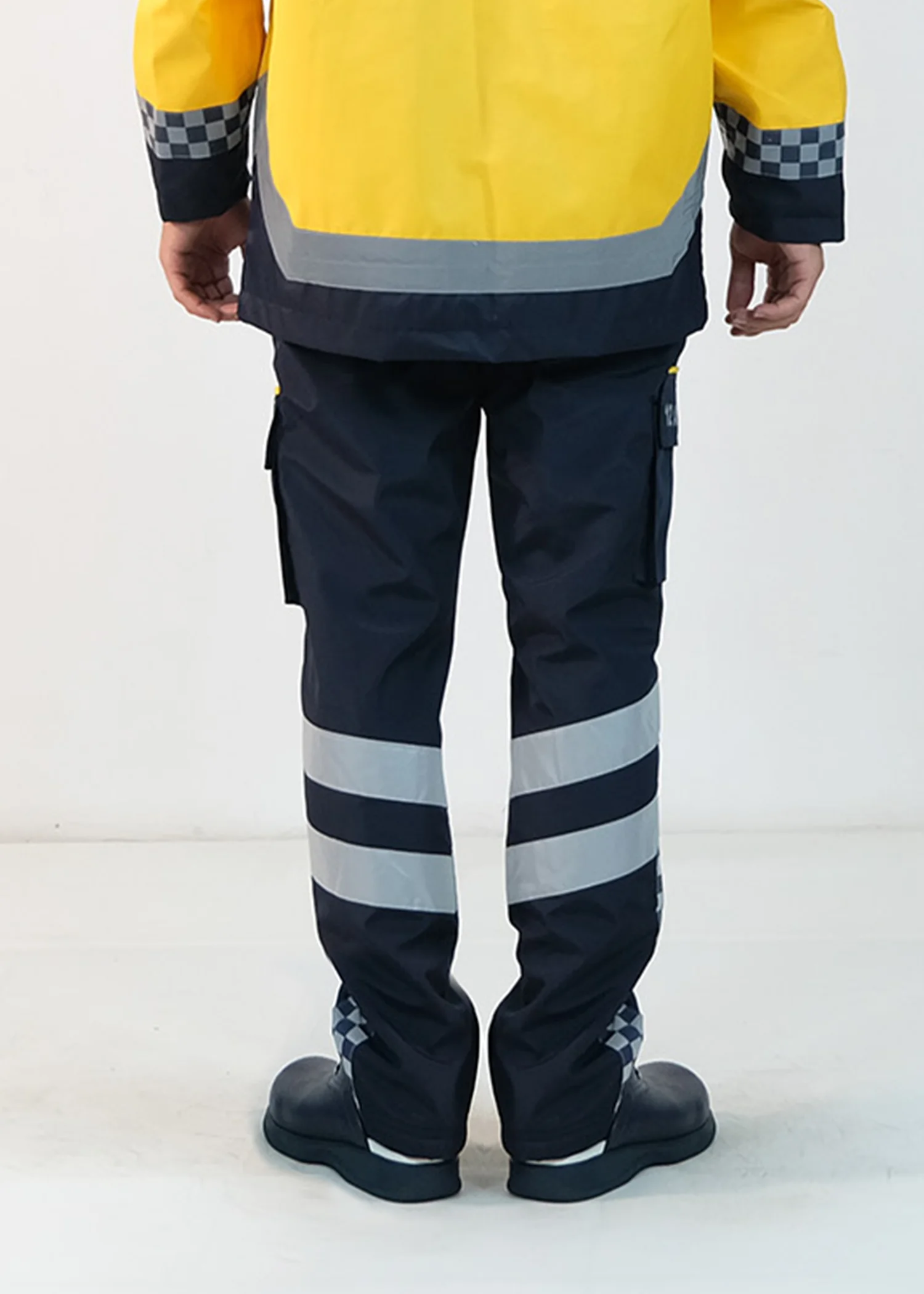 112 Dört Mevsim Pantolon