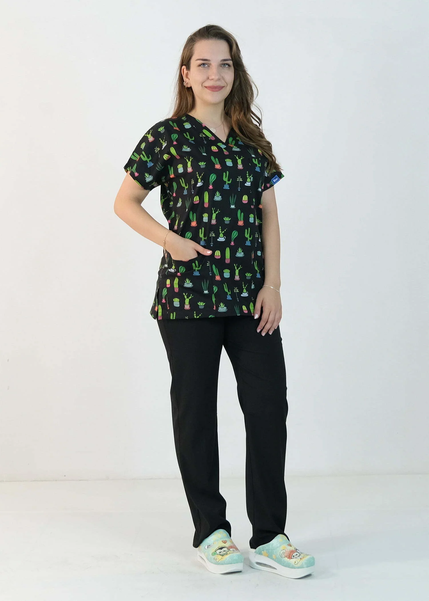 Desenli Likralı Scrubs Tek Üst (Desen-7)