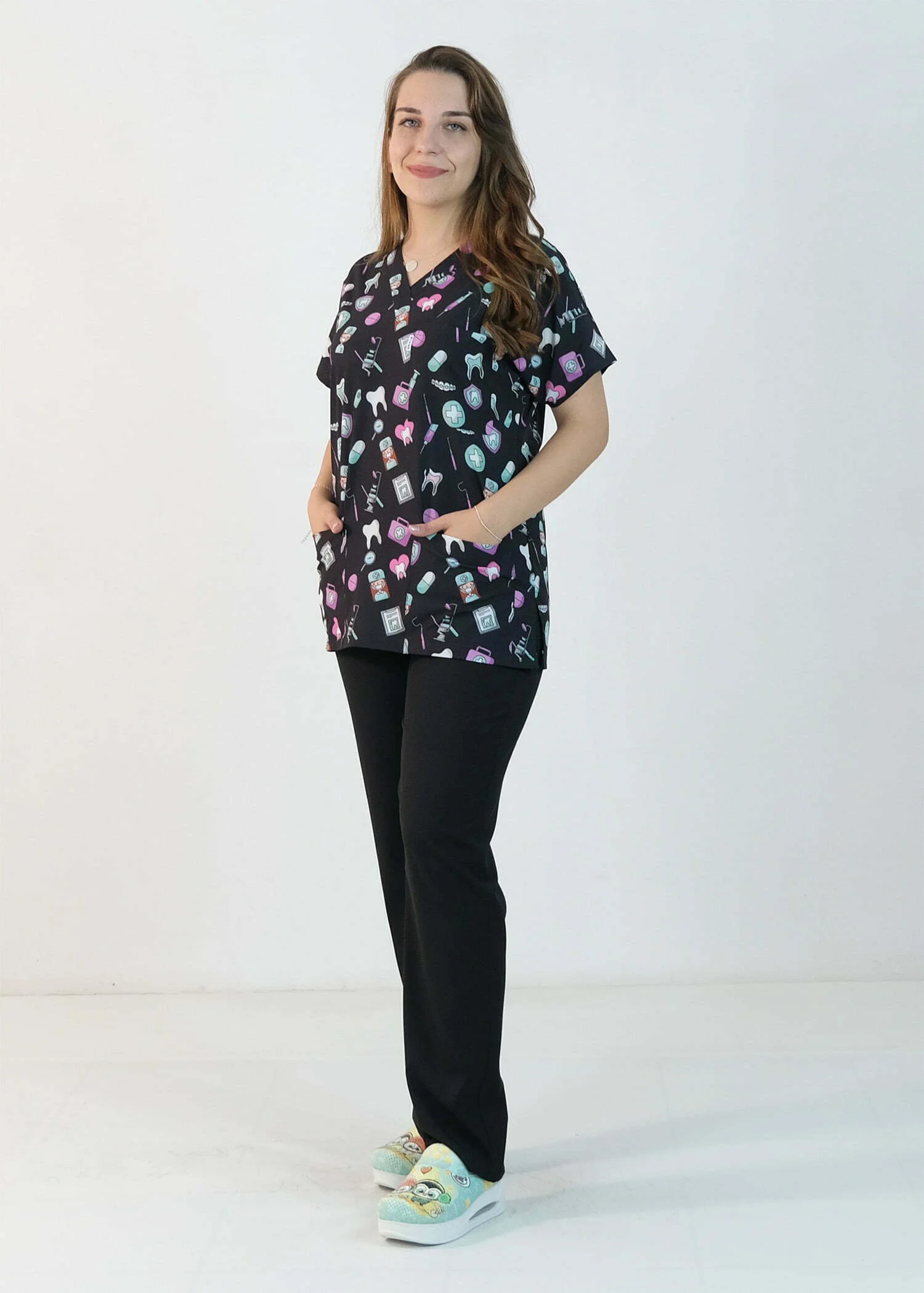 Desenli Likralı Scrubs Tek Üst (Desen-5)